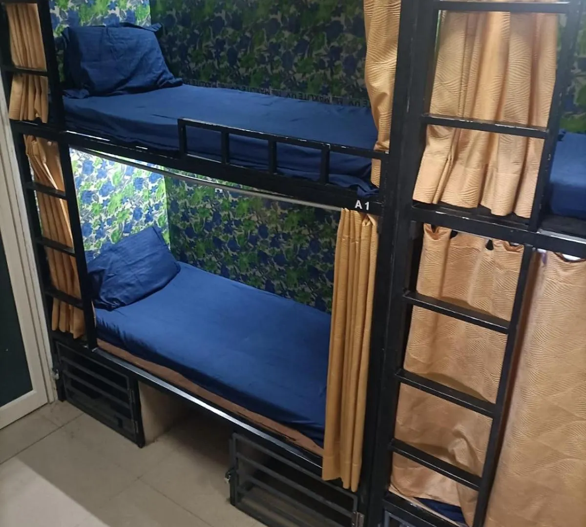 ホステル Alwaye The Bed Metro Residencyホステル